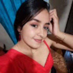 Meet your Posher, Zahira lucero